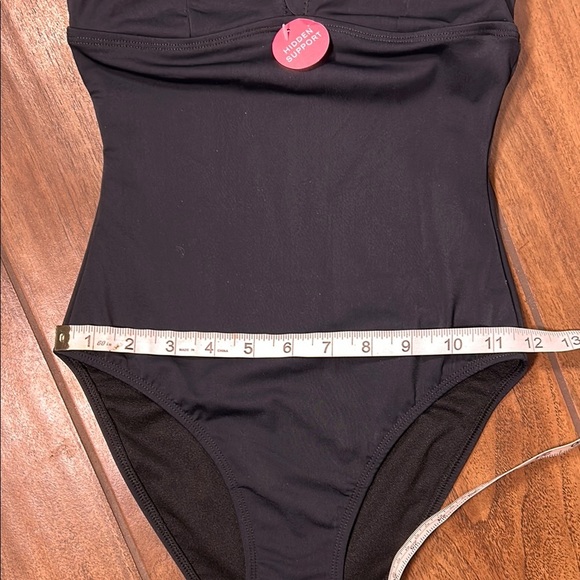 NWT Black Scalloped One-Piece Swimsuit size 2-Accessorize London - Picture 10 of 12